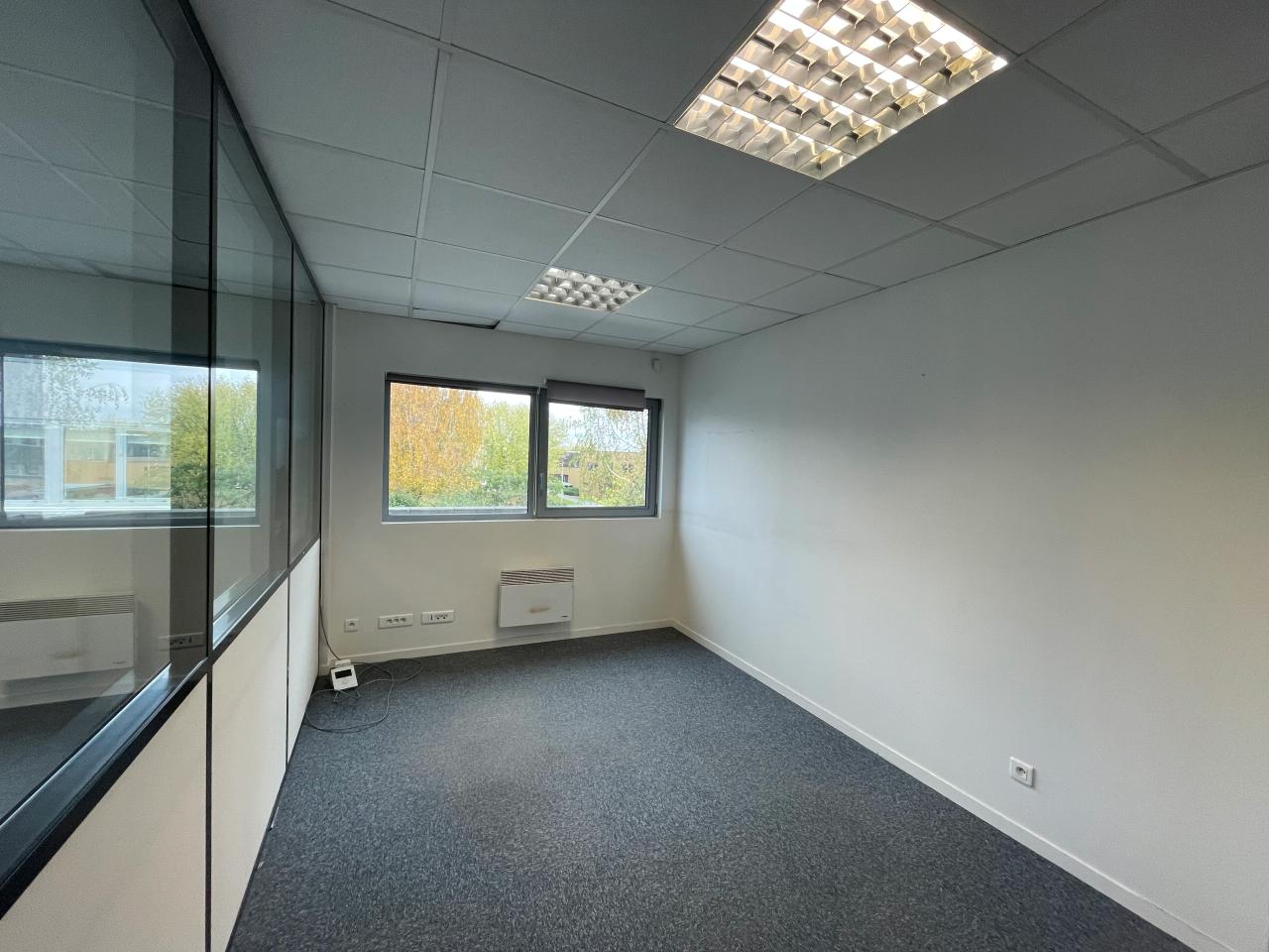 Bureau Mont-Saint-Aignan 544m² Location bureau Mont-Saint-Aignan Seine-Maritime OLBUR2427073 8